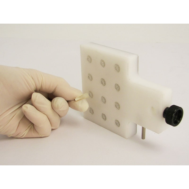Ratek EMSN2 Evaporation System Blanking Needle Demo Front Angled View