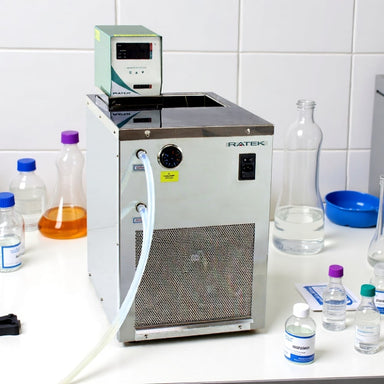Ratek Refrigeration Circulation Configuration with TH Circulator & RC4 sitting on Laboratory Bench Front Angled Right View